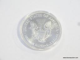 (CASE) 2017 1OZ FINE SILVER AMERICAN EAGLE. BEAUTIFUL COIN IN HOLDER.