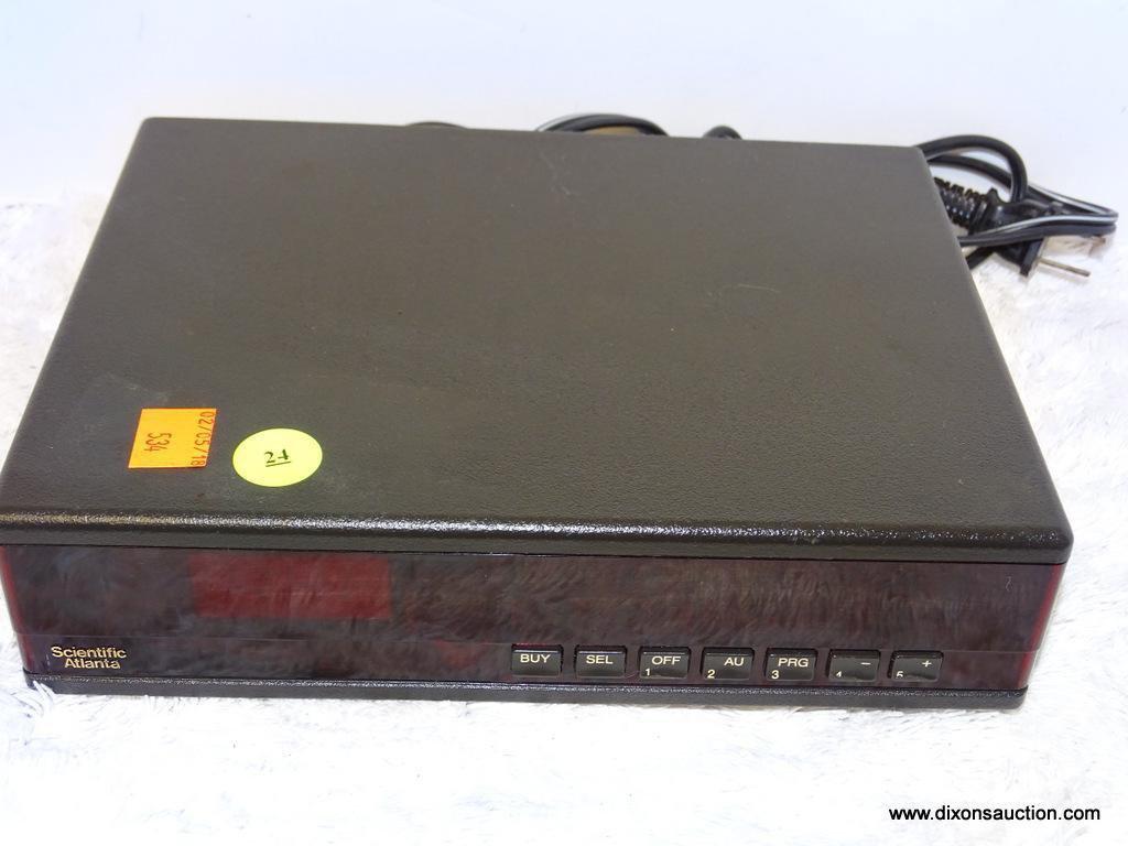 (B1) SCIENTIFIC ATLANTA VINTAGE CABLE BOX DECODER MODEL 8580338