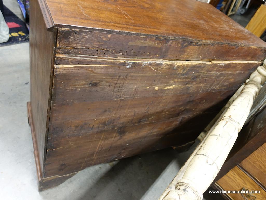 R4- BEAUTIFUL ANTIQUE MAHOGANY CHIPPENDALE 2 / 3 DRAWER CHEST WITH LINE INLAY ON EACH OF THE