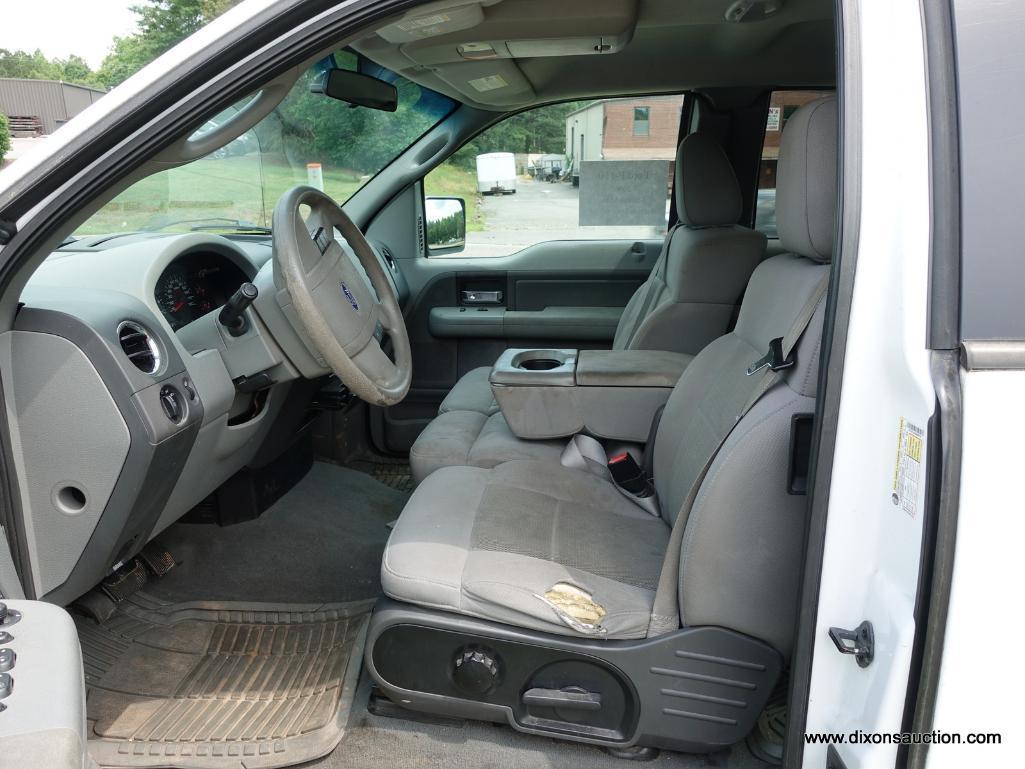 2006 FORD F-150 PICKUP TRUCK XLT 5.4 L. 3V TRITON 8 CYLINDER ENGINE, EXTENDED CAB WITH ACCESS DOOR