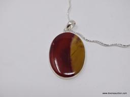 .925 PENDANT AND CHAIN WITH STONE