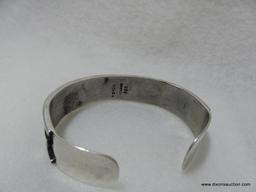 .925 CUFF BRACELET WITH CROSSES, SIG TAXCO TG-211 TOTAL WEIGHT 27 GRAMS