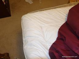 (BR3) DOWN FEATHER BED COVER FOR A QUEEN SIZE BED