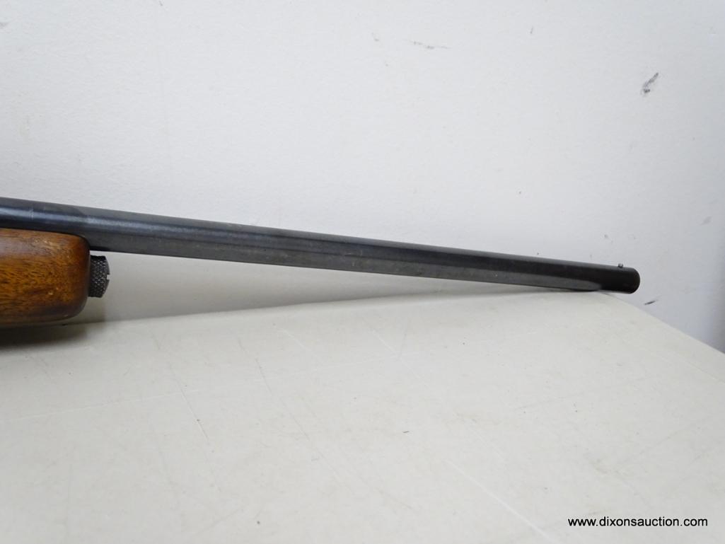 WINCHESTER MODEL 50, 20 GAUGE SEMI-AUTOMATIC SHOTGUN WITH IMPROVED CYLINDER. IN GOOD VINTAGE