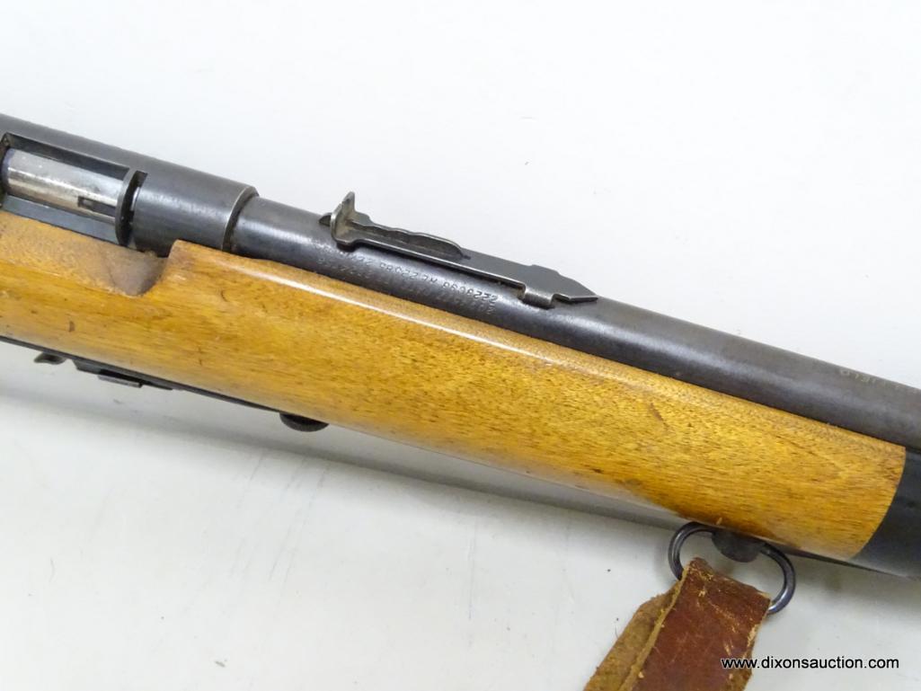 WARD'S WESTERN FIELD MODEL 85 - SB 85 - T A 22 CALIBER SEMI-AUTOMATIC RIFLE. THIS GUN WILL SHOOT