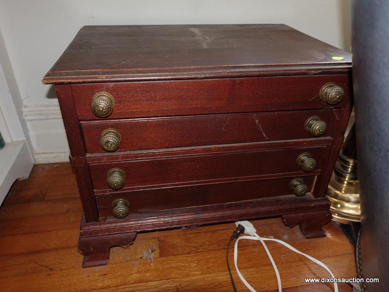 (LR) ANTIQUE OAK 4 DRAWER SPOOL CABINET- ORIGINAL FINISH- DOVETAIL DRAWERS WITH POPLAR