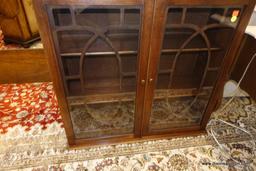 (WIN) GLASS FRONT HANGING CURIO CABINET; LOVELY DETAILED HANGING CURIO CABINET TO STORE YOUR