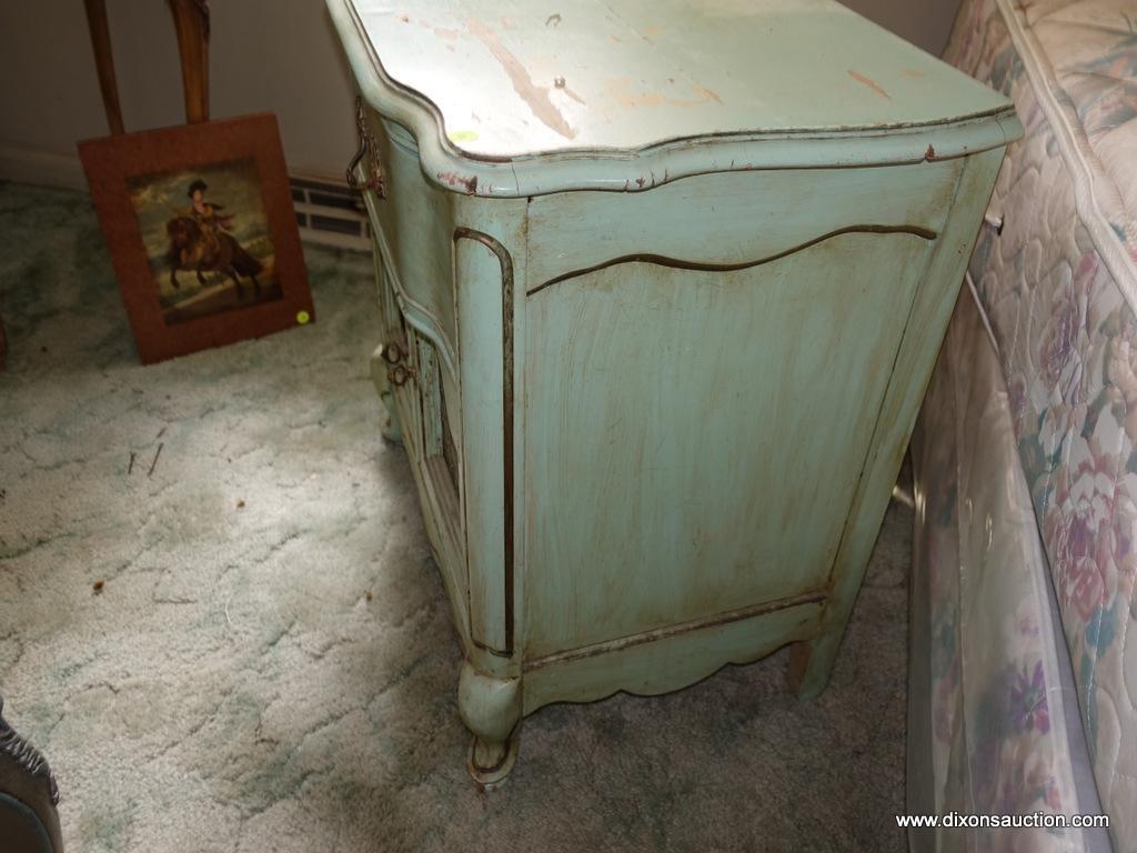 (BED) LIGHT GREEN FRENCH PROVINCIAL NIGHTSTAND BY BASSETT FURNITURE; SINGLE DRAWER OVER A 2 DOOR