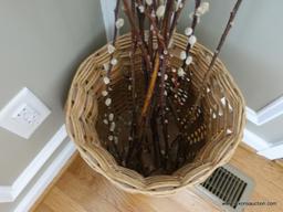 (FOYER) WOVEN BASKET WITH WOODEN HANDLES-15"DIA. X 15"H