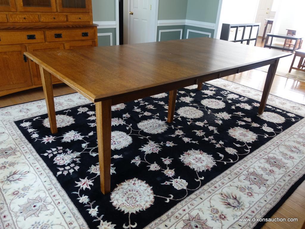 (DR) AMISH ORIGINALS OAK SHAKER DINING TABLE- QUARTER SAWN OAK- 2- 12 " LEAVES-EXCELLENT CONDITION-