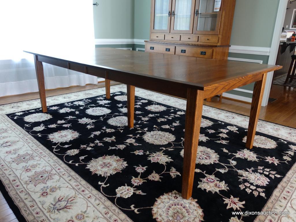 (DR) AMISH ORIGINALS OAK SHAKER DINING TABLE- QUARTER SAWN OAK- 2- 12 " LEAVES-EXCELLENT CONDITION-