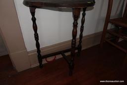 VINTAGE DEMILUNE SIDE TABLE