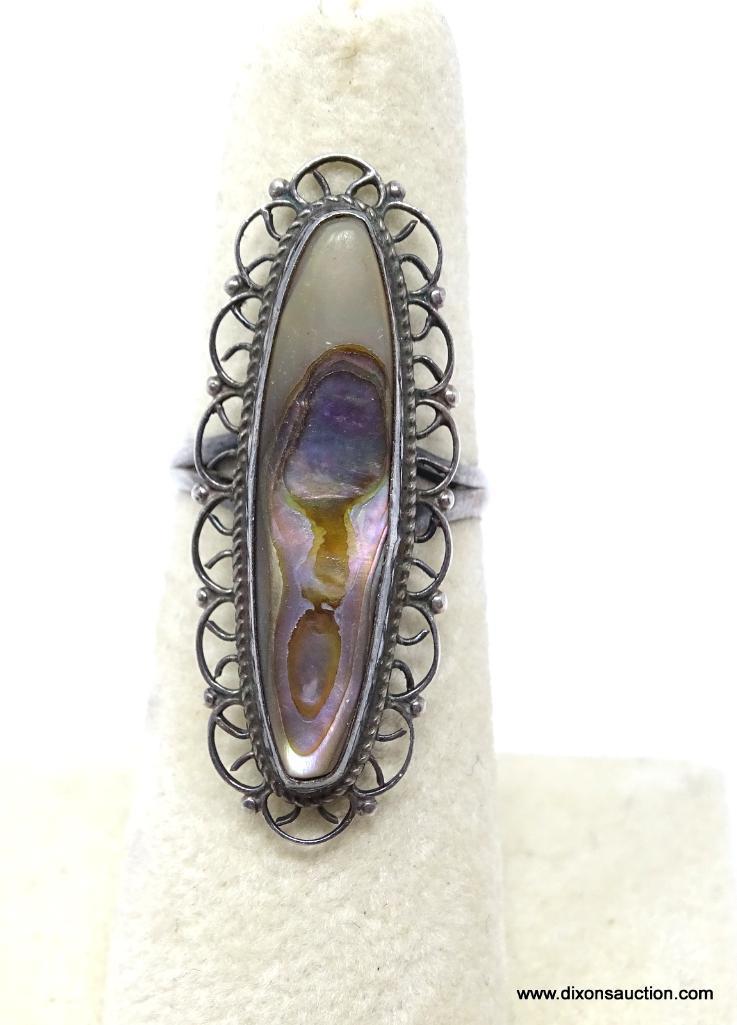 LADIES STERLING SILVER VINTAGE ABALONE GEMSTONE RING