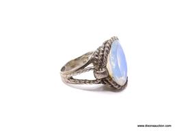 LADIES STERLING SILVER MILKY OPAL GEMSTONE RING