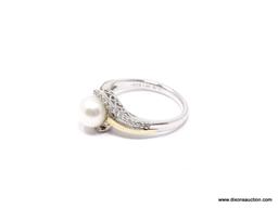 14KT AND STERLING SILVER PEARL RING