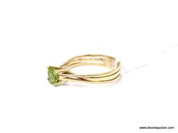 UNIQUE DESIGN PERIDOT RING SIZE 8.5