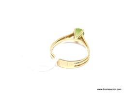 UNIQUE DESIGN PERIDOT RING SIZE 8.5