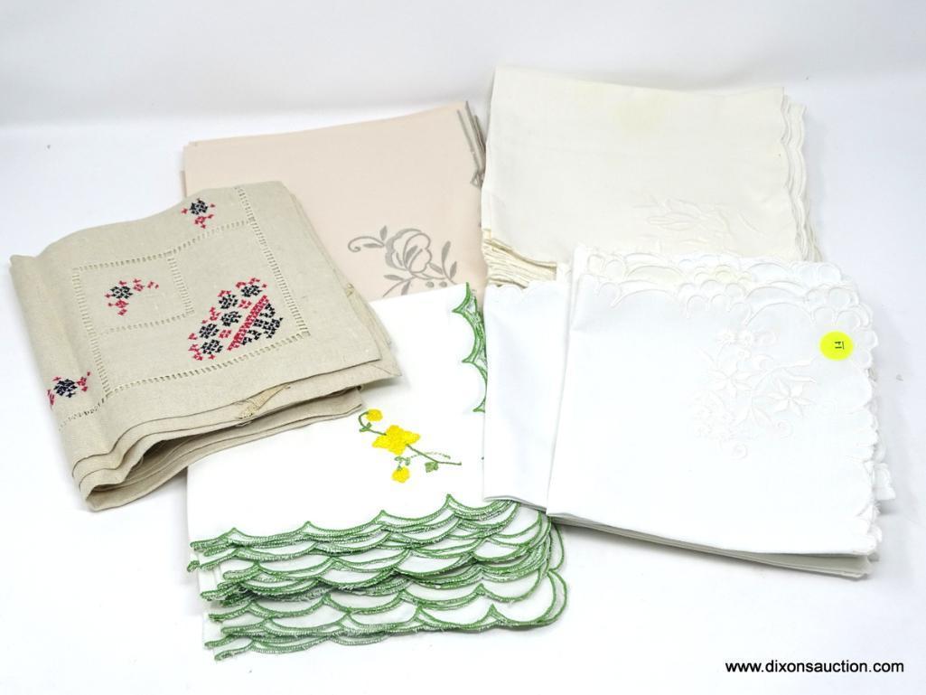 (DR) ASSORTED EMBROIDERED LINENS LOT