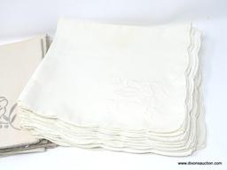 (DR) ASSORTED EMBROIDERED LINENS LOT