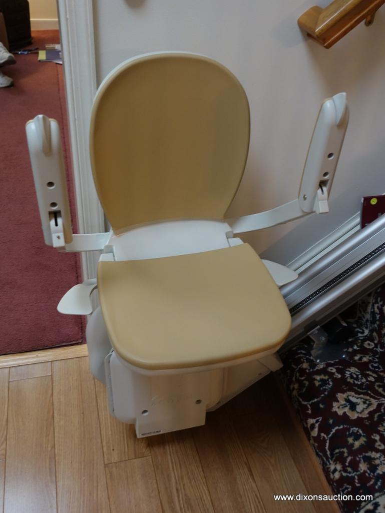 (STAIR) ACORN STRAIGHT STAIRLIFT