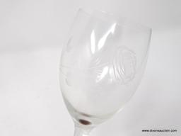 (DR) VINTAGE CUMBERLAND WINE GLASSES