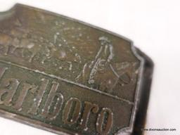 (DIS)VINTAGE METAL MARLBORO BELT BUCKLE