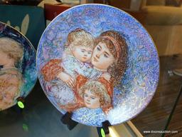 EDNA HIBEL COLLECTIBLE PLATE