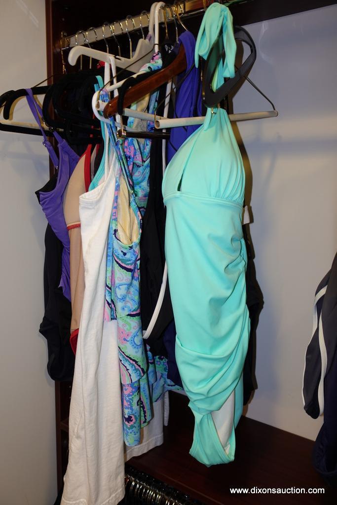 (CLO1) LADIES SWIMWEAR LOT; 22 ASSORTED BATHING SUITS, SIZES 4 TO 6 IN WOMENS OR SMALL. MOST ARE ONE