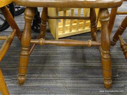 WOOD SIDE CHAIR; WOOD ARROWBACK SIDE CHAIR WITH TURNED BACK SUPPORT POSTS. THIS CHAIR SITS ON 4