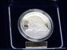 1995 SPECIAL OLYMPICS WORLD GAMES COMMEMORATIVE PROOF SILVER DOLLAR W/ COA AND PRESENTATION BOX