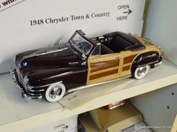 CHRYSLER TOWN & COUNTRY; THE DANBURY MINT 1948 CHRYSLER TOWN & COUNTRY 1:24 SCALE MODEL CAR WITH THE