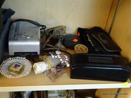 (R1A) SHELF LOT OF ASSORTED ITEMS; LOT INCLUDES 9 PURSES, A VINTAGE DOMESTIC BUTTONHOLE WORKER, A