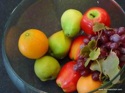 (WIN) DECORATIVE GLASS BOWL FILLED WITH ARTIFICIAL FRUIT; BOWL MEASURES 11.5 IN DIAMETER AND 8.5 IN