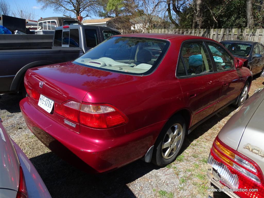 2000 RED HONDA ACCORD SE; VIN JHMCG6690YC012546.THIS CAR WAS IN AN ACCIDENT AND HAS FRONT END