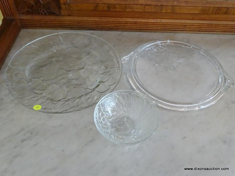 (DR) GLASS SERVING LOT; TOTAL OF 3 PIECES, INCLUDES ROUND GRAPEVINE PLATTER (13 IN DIAMETER) AND