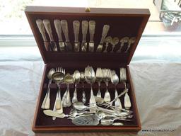 (DR) WOODEN FLATWARE BOX AND CONTENTS; TOTAL OF 68 PIECES SUCH AS 8 BUTTER KNIVES, 5 STERLING