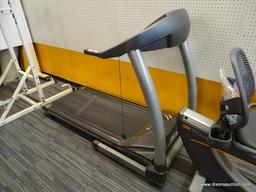 HORIZON FITNESS TREADMILL; PROGRAMS INCLUDE MANUAL, INTERVALS, WEIGHT LOSS, GOLF COURSE, RACE, USER
