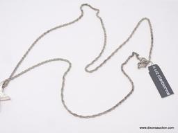 LADIES LIZ CLAIBORNE NECKLACE; 34 IN LADIES CHAIN NECKLACE AND STAR PENDANT WITH CENTER STONE. STILL