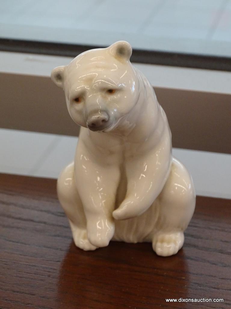 2 LLADRO BEARS; BOTH ARE FIGURINES OF POLAR BEARS. MADE BY LLADRO PORCELAIN, SPAIN. BOTH ARE IN