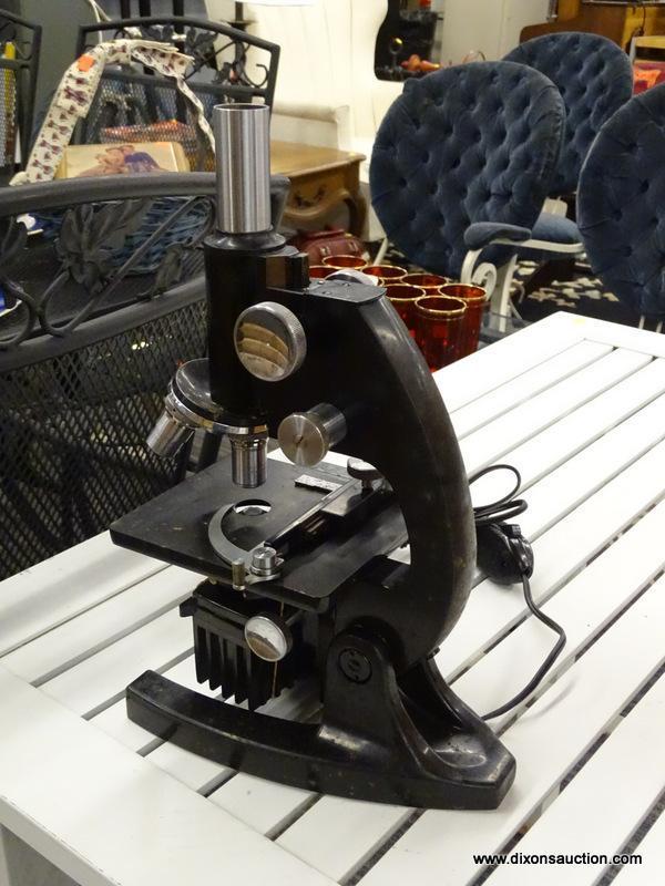 VINTAGE ELECTRIC BAUSCH & LOMB MICROSCOPE; BLACK VINTAGE MICROSCOPE MADE BY BAUSCH & LOMB. MODEL NO.