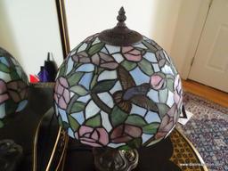 (FOYER) TIFFANY STYLE LAMP; TIFFANY STYLE LAMP WITH BRONZE BASE STAINED GLASS WITH HUMMINGBIRDS- 19