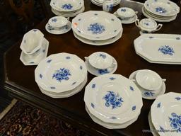 (R1) LOT OF ROSENTHALE SELB GERMANY MARIA BLUE FLORAL CHINA; 104 PIECE SET OF ROSENTHAL CHINA TO