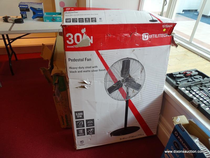 UTILITECH 30'' DIAMETER PEDESTAL FAN, ALL FAN PIECES ARE IN THE BOX, BOX HAS BEEN OPENED.