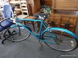 (R4) VINTAGE 3-SPEED BIKE; VINTAGE SCHWINN WORLD TOURIST 27 IN 3-SPEED BIKE. IN GOOD CONDITION, WITH