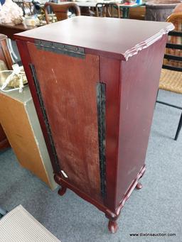 (R6) JEWELRY ARMOIRE; CHERRY QUEEN ANNE ARMOIRE WITH 8 DRAWERS, A LIFT MIRROR TOP, AND 2 SIDE DOORS