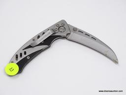 (SHOW) POCKET KNIFE; SMITH & WESSON EXTREME OPS HAWKBILL KNIFE.