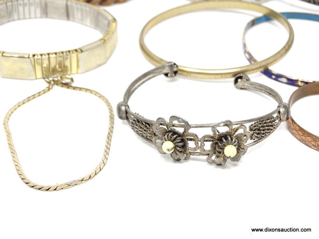 ASSORTED BRACELETS; 17 BRACELETS INCLUDING RHINESTONES, THICK CHAIN, SILVER TONE BANGLES, CLOISONNE,