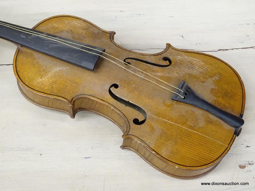 SALVADORE DE DURRO VIOLIN; SPECIAL MODEL ANTONIUS STRADIVARIUS 1901 MODEL WITH AN EBONY FINGERBOARD.