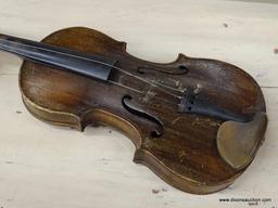 ANTONIUS STRADIVARIUS VIOLIN COPY; 1716 PAPER LABEL, EBONY FINGERBOARD, AND A INLAID PURFLING. HAS A