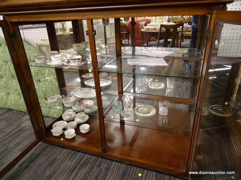 CHINA CABINET TOP; WOODEN, CHINA CABINET TOP PIECE WITH 2 BEVELED GLASS DOORS THAT OPEN TO REVEAL 2